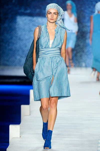 Look 43